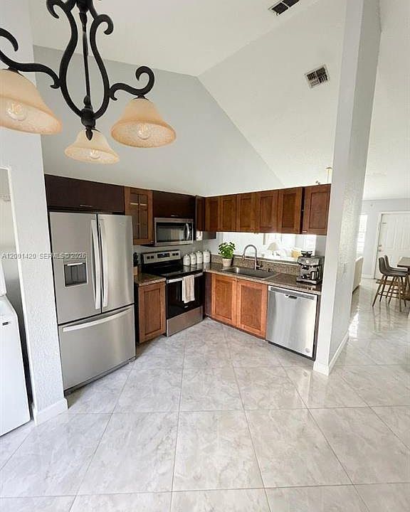 1st image of 7431 Tam Oshanter Blvd #7431