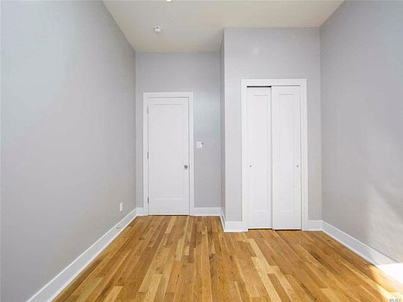 5th image of 11611 Liberty Ave