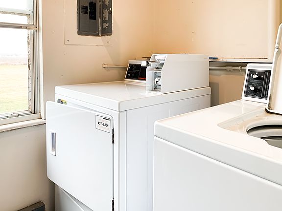 Faith - Community Laundry, Bldg E, F_02072019