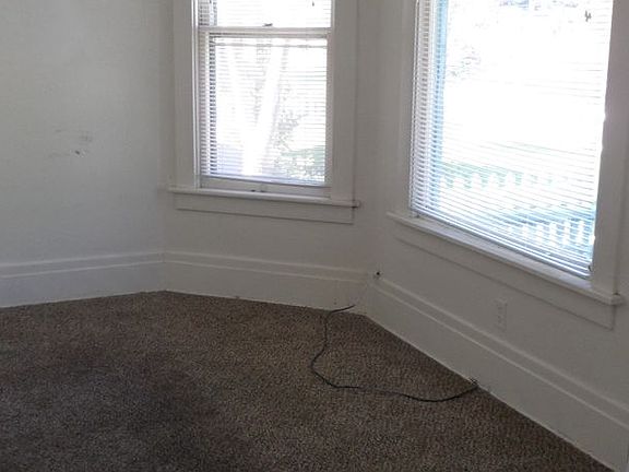 4th image of 1532 9th Ave #A768443fc