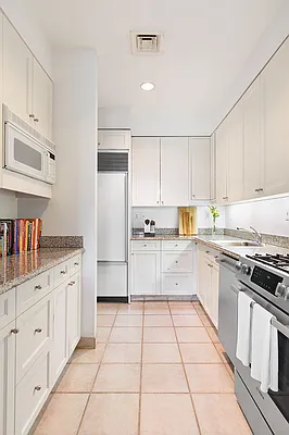 Rented by Compass | media 15