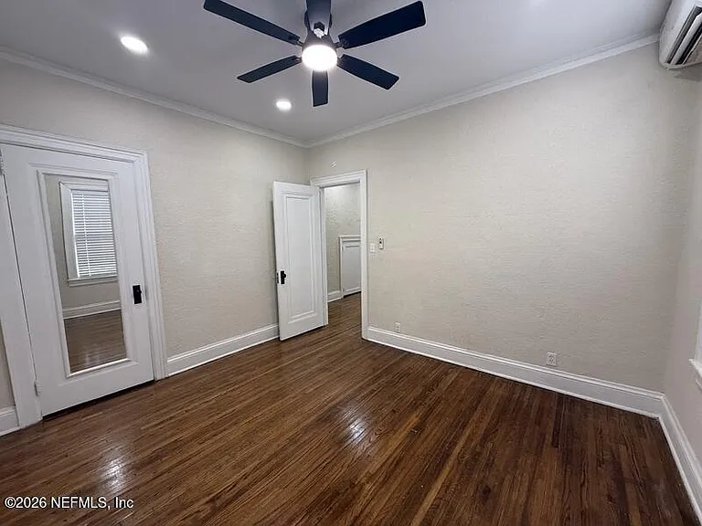 2744 Riverside Ave #14-0 — Photo 4