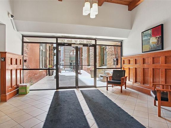 3rd image of 715 May St APT 325