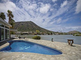 6977 Niumalu Loop, Honolulu, HI 96825