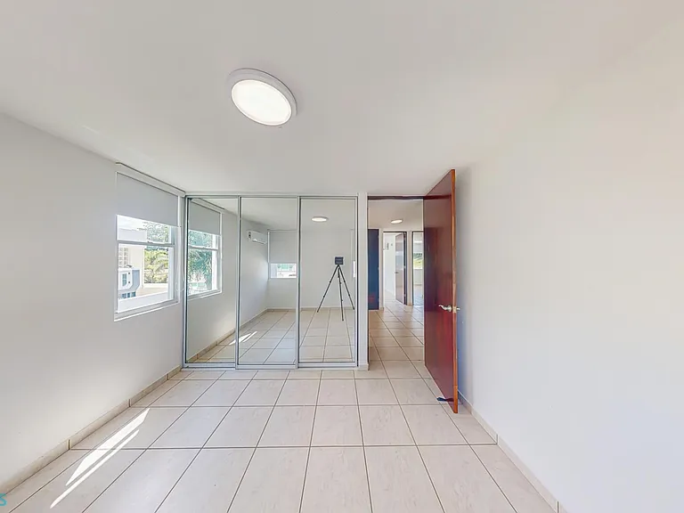 361 Paseo — Photo 32