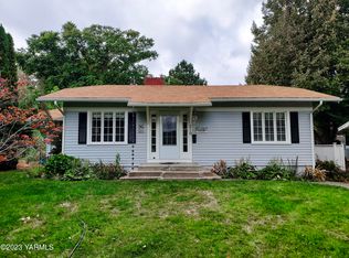 210 Park Ave, Yakima, WA 98902