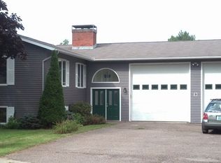22 Billings Ct, Burlington, VT 05408