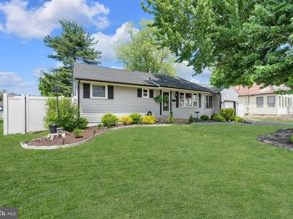 337 Drexel Ave, Blackwood, NJ 08012