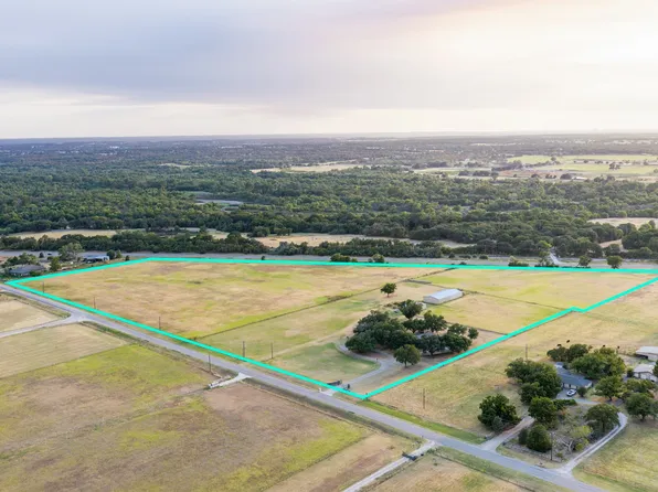 1790 Old Base Rd, Aurora, TX 76078