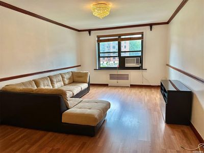211-02 75th Avenue #2L, Oakland Gardens, NY, 11364