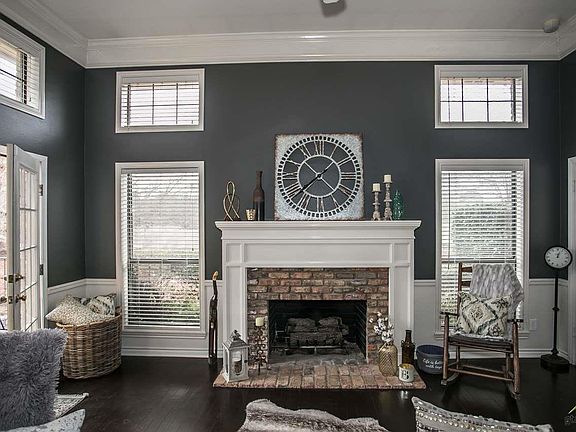 5th image of 3405 Harwood Dr