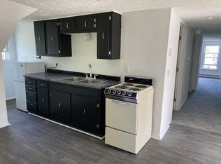 1009 8th St NW #3, Canton, OH 44703