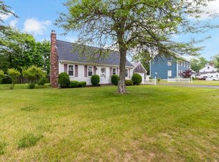 51 Marnoch Dr, Seekonk, MA 02771