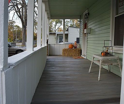 2nd image of 5407 East Dr