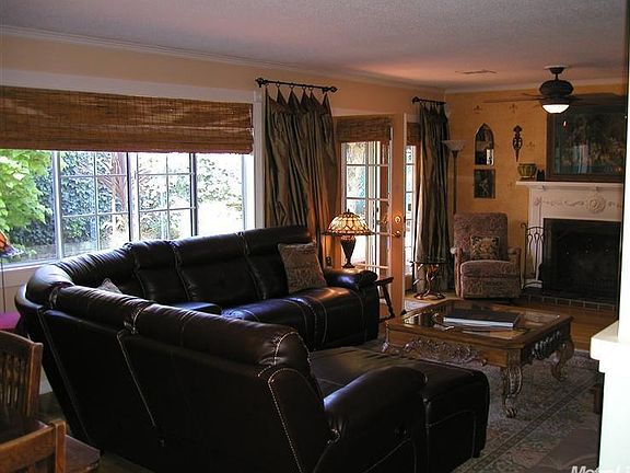 5th image of 2736 Point Reyes Way