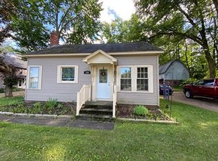 175 W Grand Ave, Rosholt, WI 54473