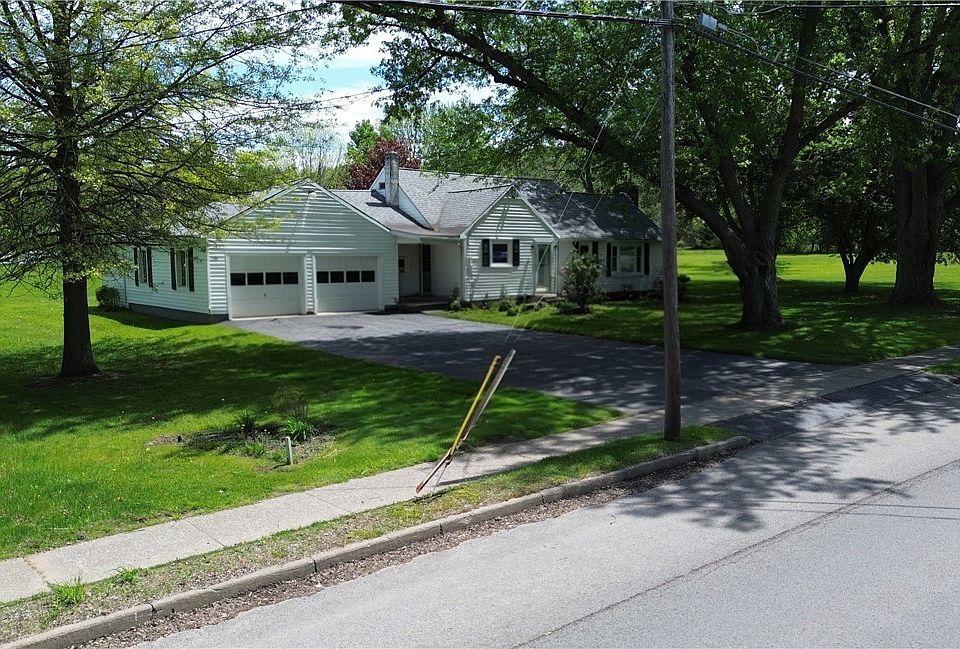 1st image of 6168 N Main St
