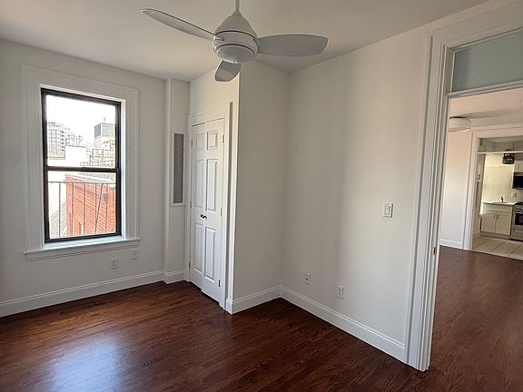 5th image of 277 W 11th St APT 6C