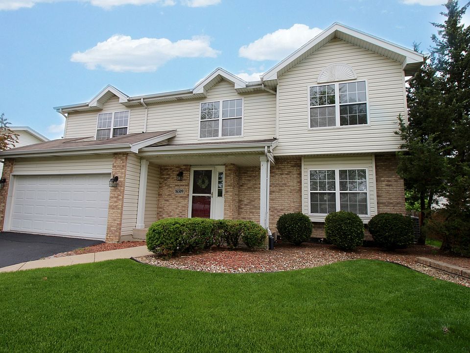 1st image of 16509 W Montauk Dr