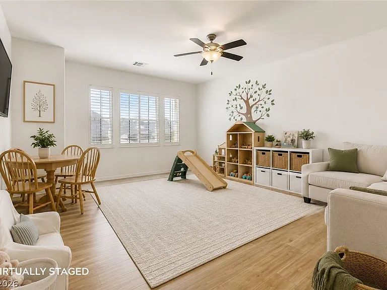 1149 Jerez Ct — Photo 22