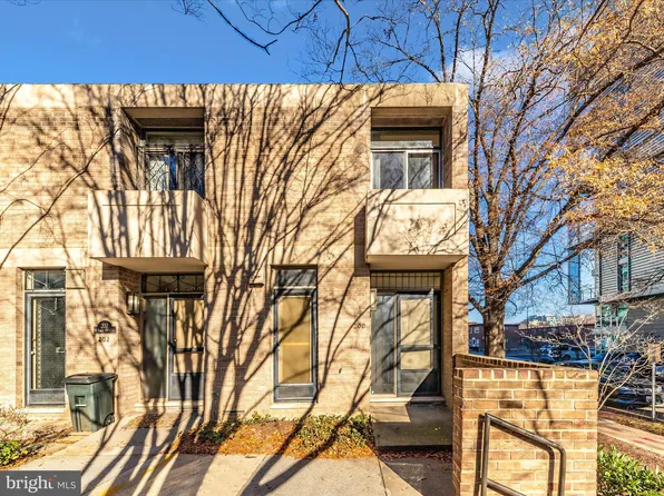 200 M St SW #36, Washington, DC 20024