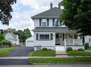 208 Norran Dr, Rochester, NY 14609