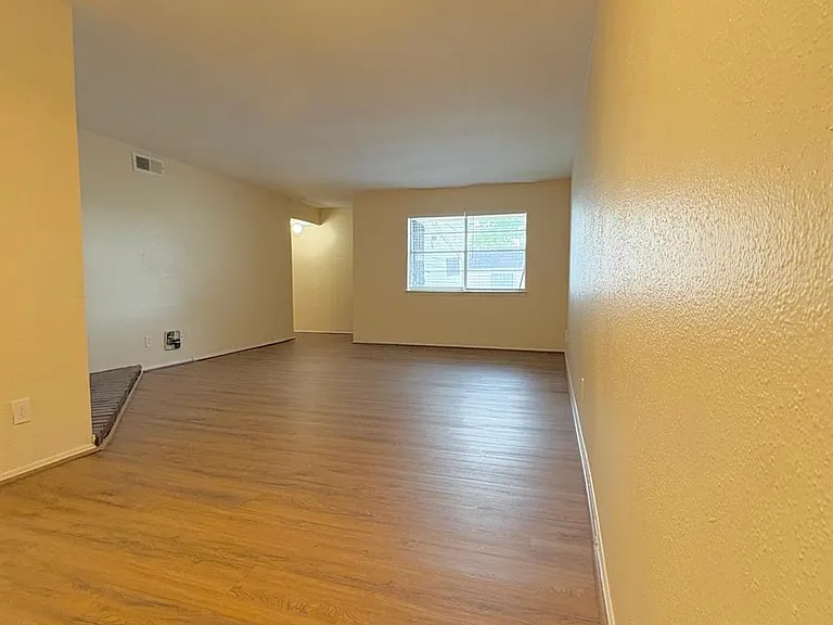 6200 W Tidwell Rd #606 — Photo 4