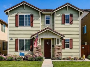 5528 N Sebastian Ln, Fresno, CA