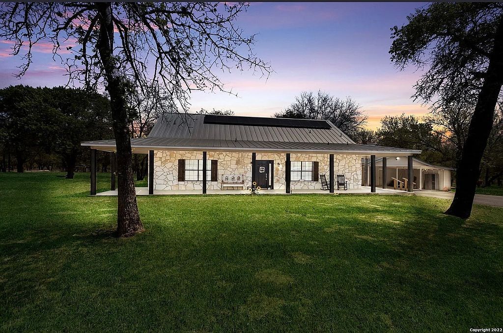 611 Sunshine Mdw - Property Image