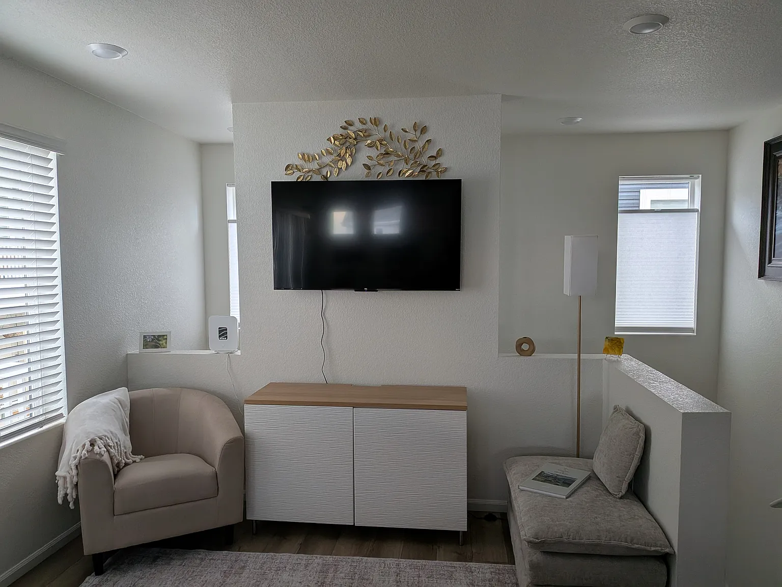2 bed, 2.5 bath, 1061 sqft, $1,800 — Photo 2