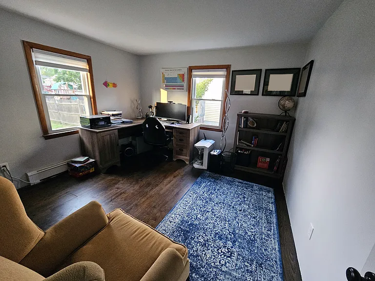 23 Sanford St — Photo 18