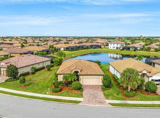 6881 Willowshire Way, Bradenton, FL 34212