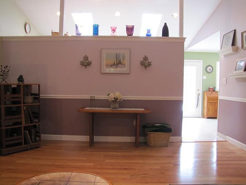 2nd image of 22 Buckingham Dr