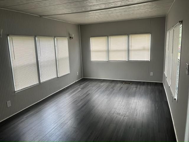1st image of 2850 New Tampa Hwy #27