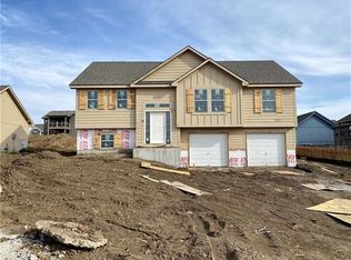 6114 NE 119th Ter, Kansas City, MO 64156