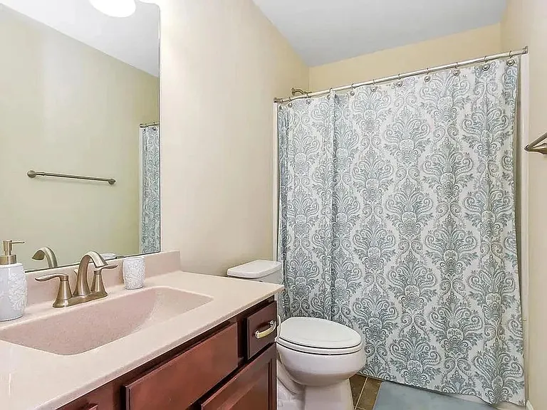 15739 Evergreen Ave — Photo 21