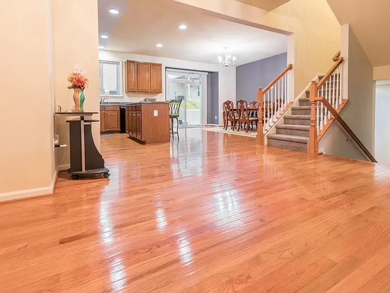 3910 Sun Way — Photo 11