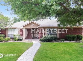 2222 Cortland Cir, Rowlett, TX 75088