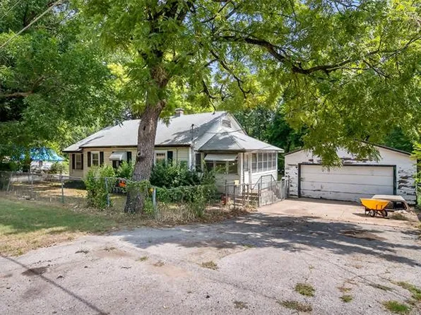 1010 E 59th Pl N, Tulsa, OK 74126