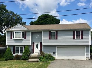 69 Harrison St, Cumberland, RI 02864