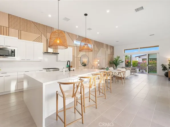 761 Nugget Ln, Palm Springs, CA 92262