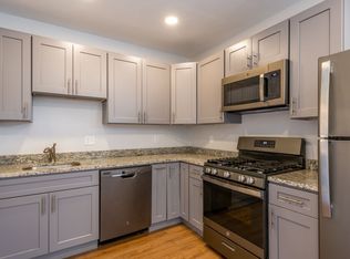 8 Lawton Pl, Waltham, MA 02453