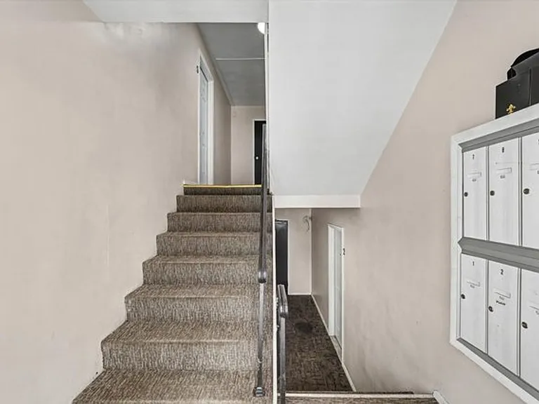 1306 Silver St — Photo 1