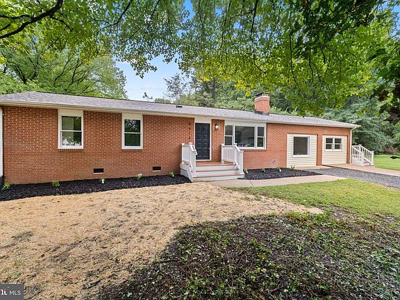 3rd image of 4413 Chesapeake Pl