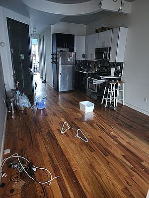 3rd image of 229 Wyckoff Ave APT 2L