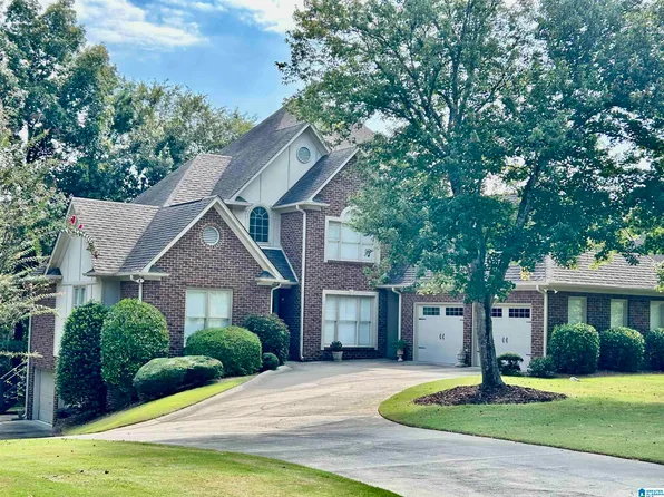 1021 Chedworth Ct, Birmingham, AL 35242
