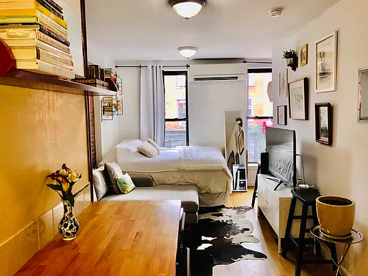 Rented by Carroll Gardens Realty | media 18