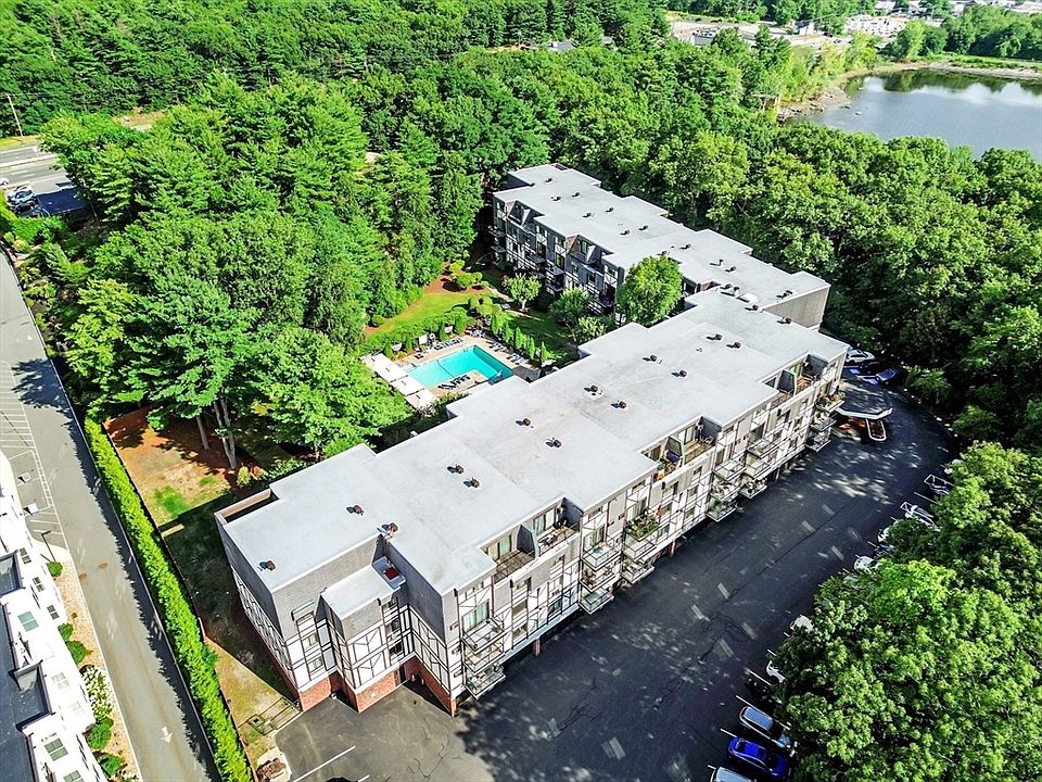 1st image of 9 Broadway APT 302