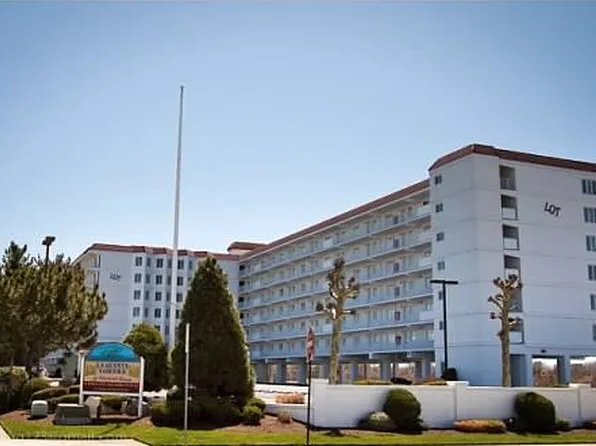 300 E Raleigh Ave, Wildwood, NJ 08260