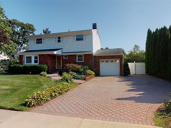 2nd image of 8 Northview Ct